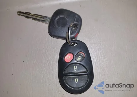 2006 Toyota Sienna Le z USA, uszkodzony, nr VIN 5TDZA23C06S448153